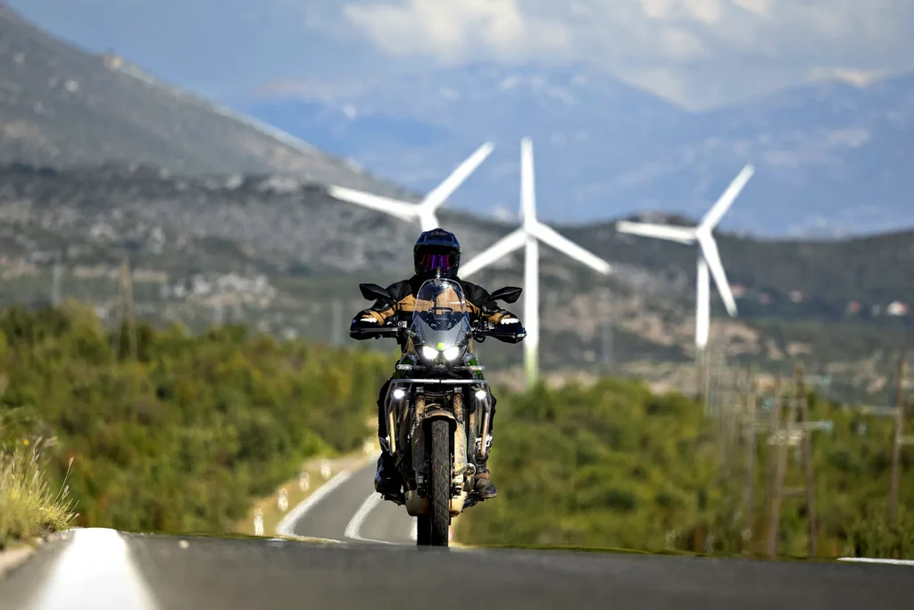 Kawasaki KLE650 2027 – foto 1